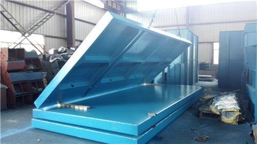 滾輪連桿式翻板閘門